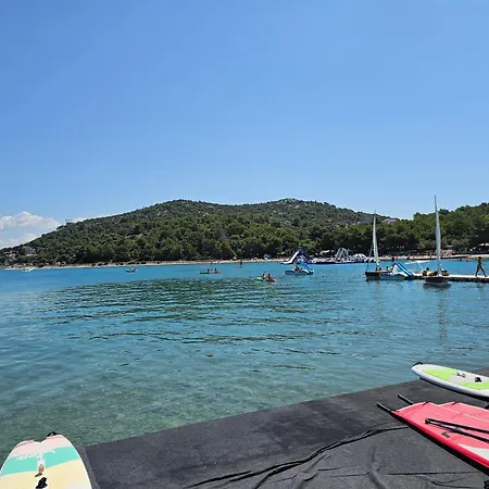 Mobile Sea Fairy , Jezera , Murter Camping Tisno